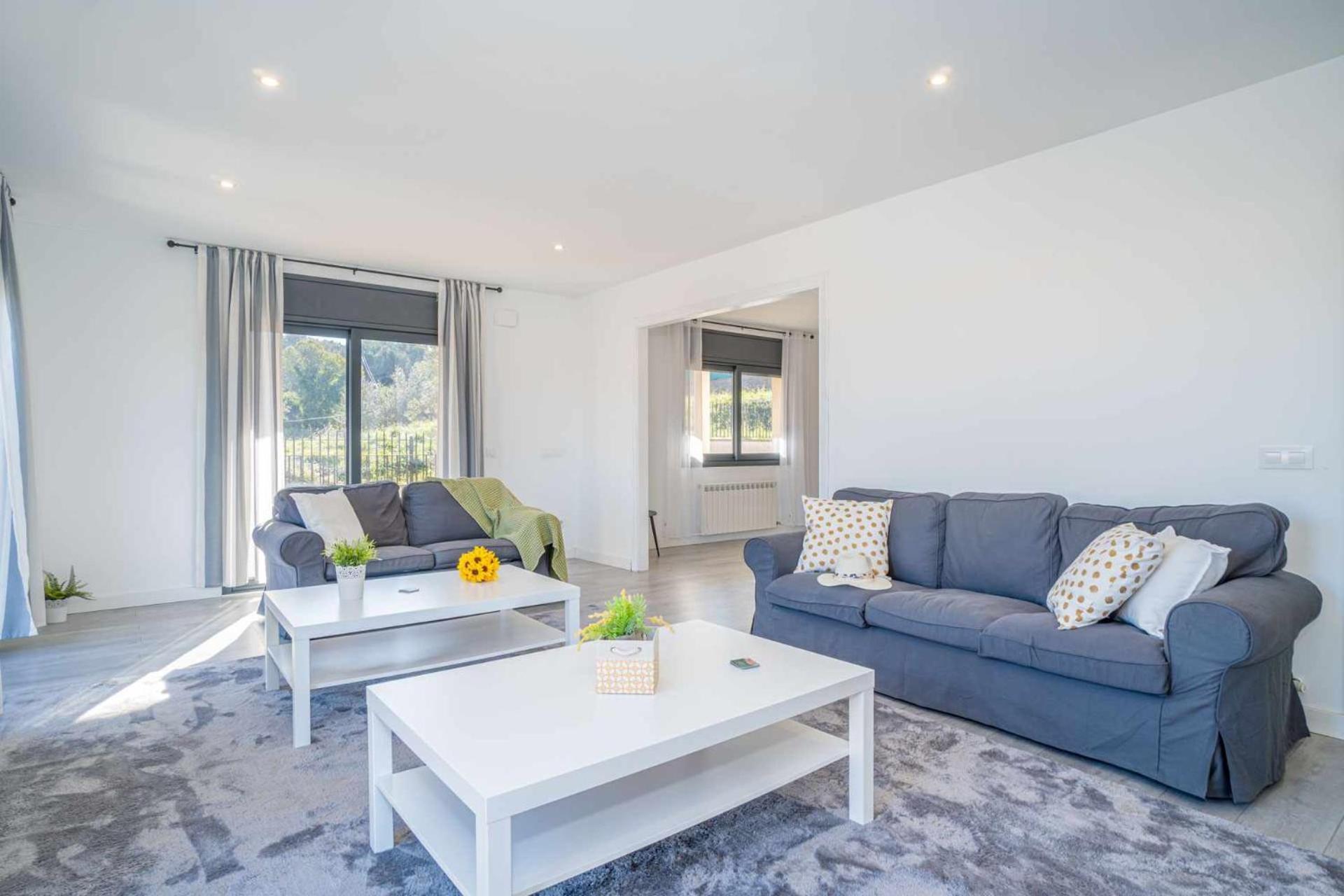 Jouvacations Villa Domenec Figueres  Luaran gambar