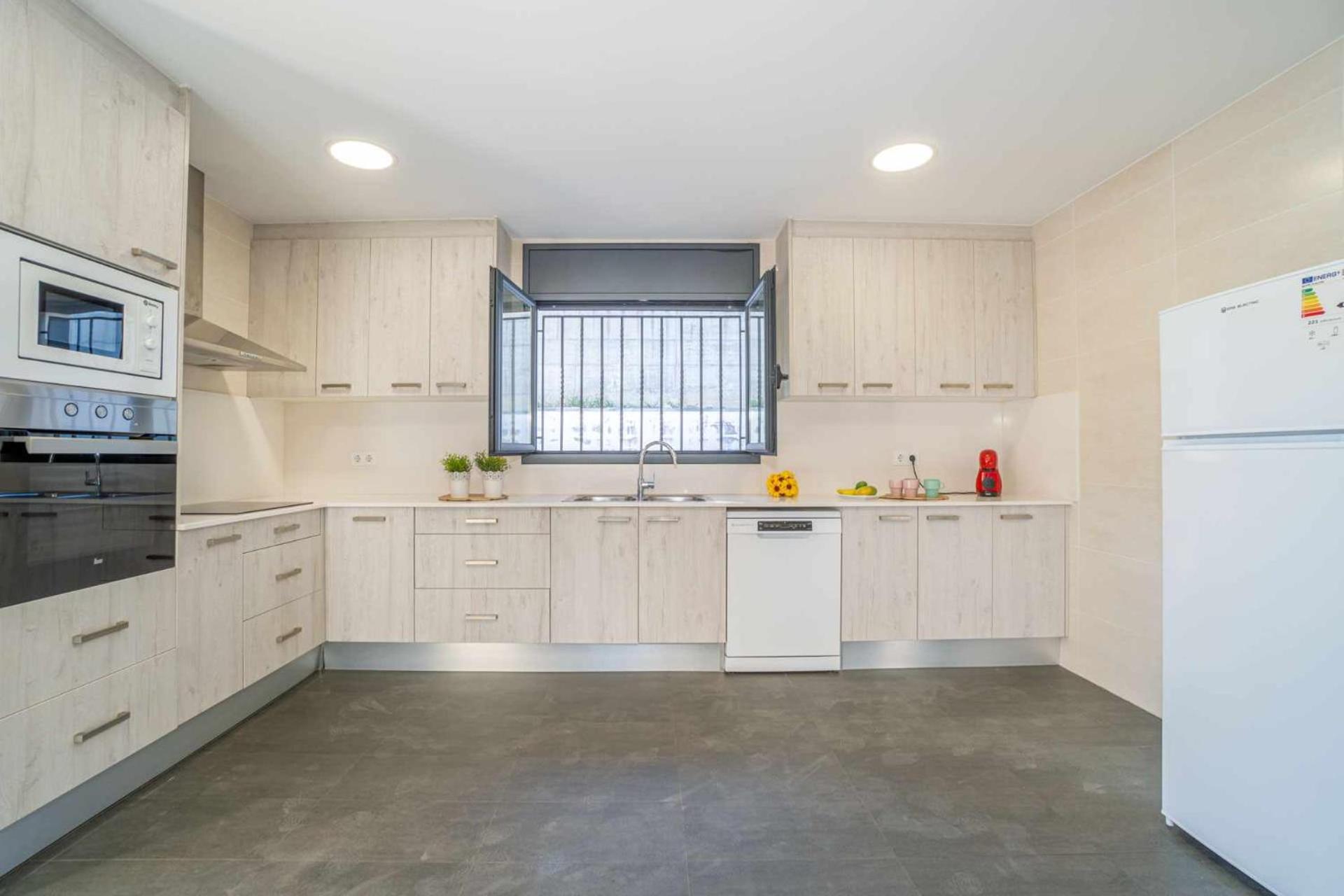 Jouvacations Villa Domenec Figueres  Luaran gambar