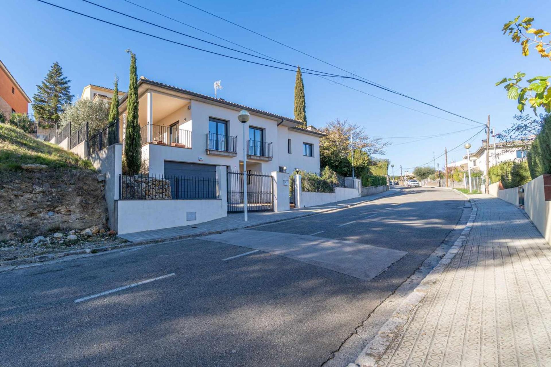 Jouvacations Villa Domenec Figueres  Luaran gambar